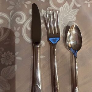 Vintage CANADIAN PACIFIC AIRLINES 3 Piece Cutlery Set